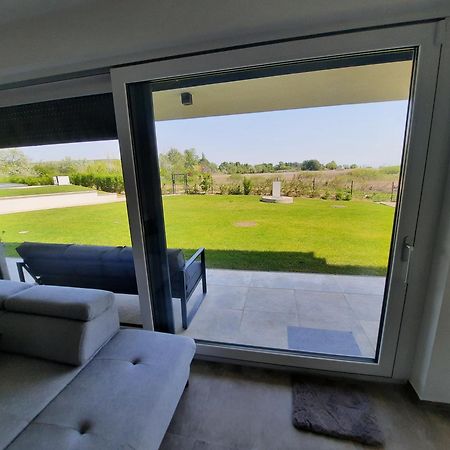 Coastline Balaton Apartment Альшоэрш Экстерьер фото